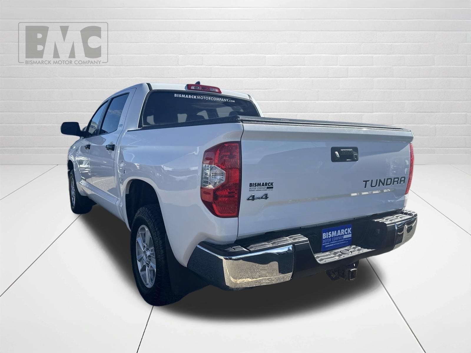 Used 2020 Toyota Tundra SR5 w/ SR5 Upgrade Package AWD/4WD image 4