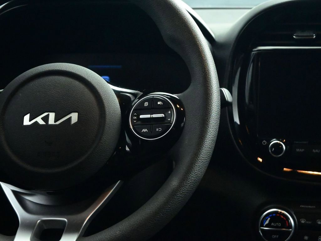 Used 2024 Kia Soul S image 43