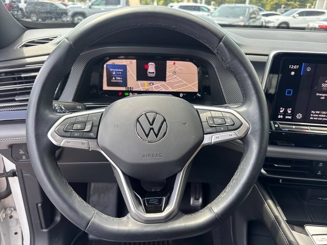 Used 2024 Volkswagen Atlas Cross Sport SEL R-Line AWD/4WD image 21