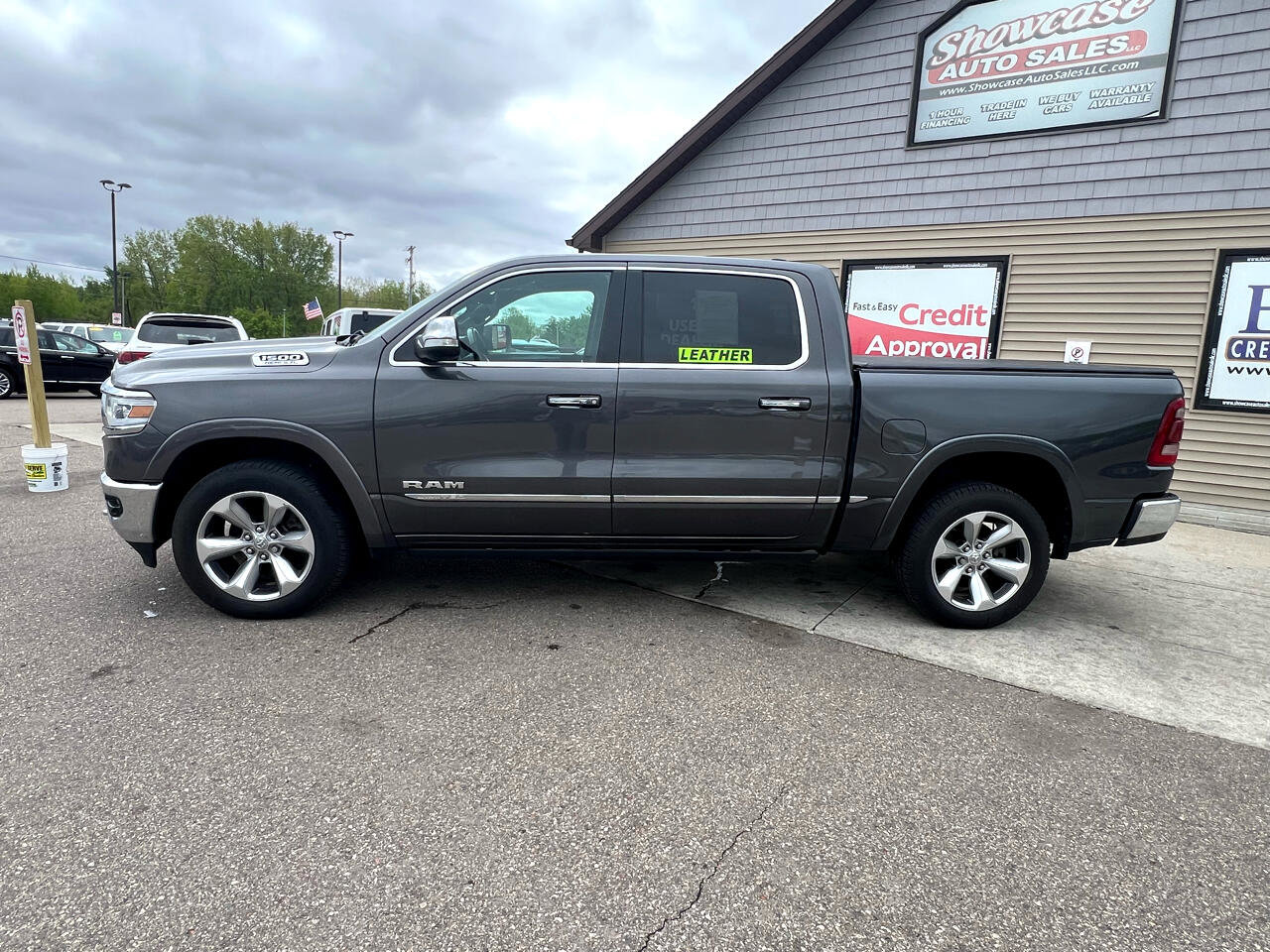 Used 2019 RAM 1500 Limited w/ Advanced Safety Group image 8