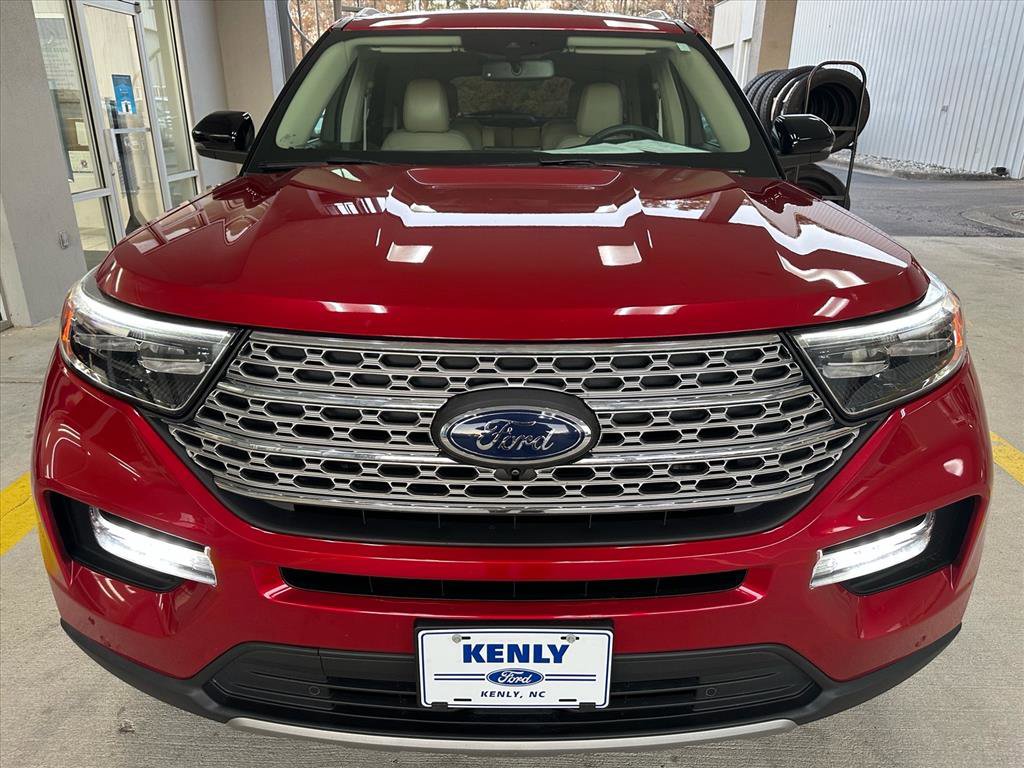 Certified 2022 Ford Explorer Limited w/ Equipment Group 301A image 8