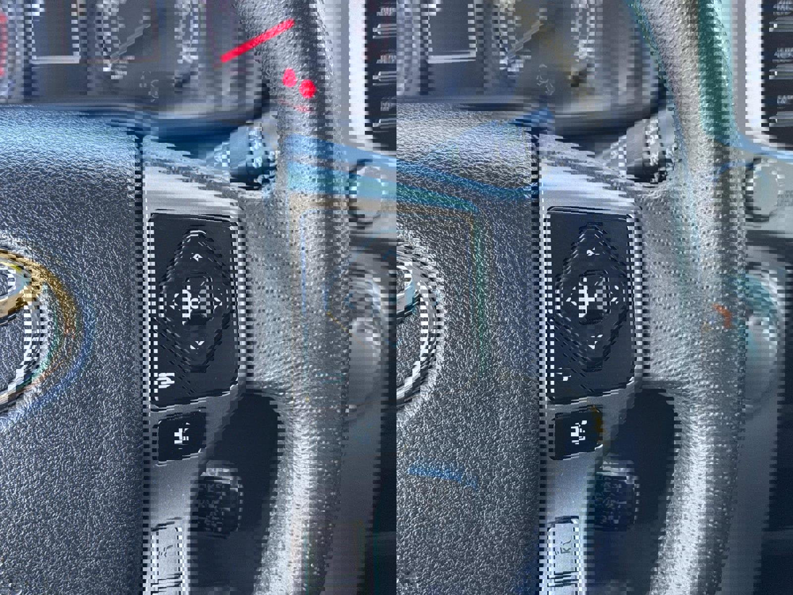 Used 2022 Toyota 4Runner SR5 Premium image 24