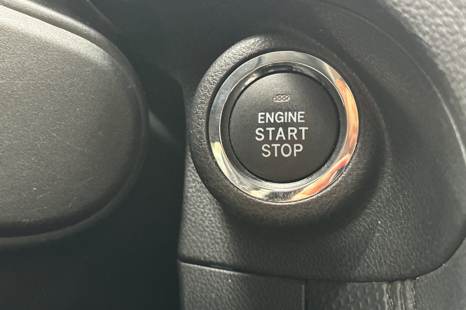 Used 2022 Subaru Forester Premium image 28