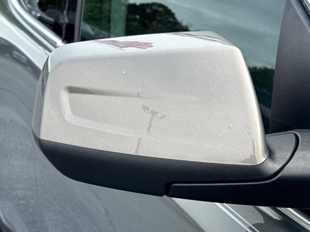 Used 2019 GMC Acadia SLE FWD image 4