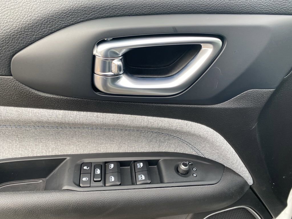 New 2026 Jeep Compass Latitude image 22