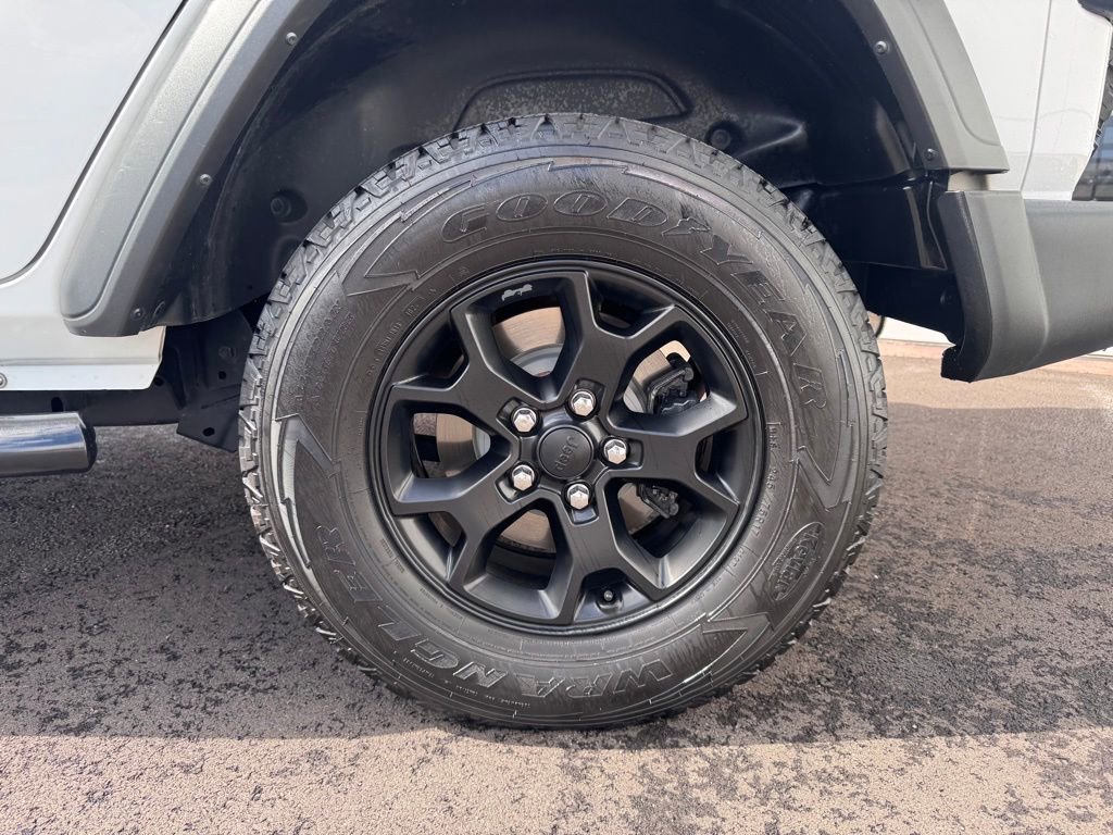 Used 2022 Jeep Wrangler Unlimited Sport image 25