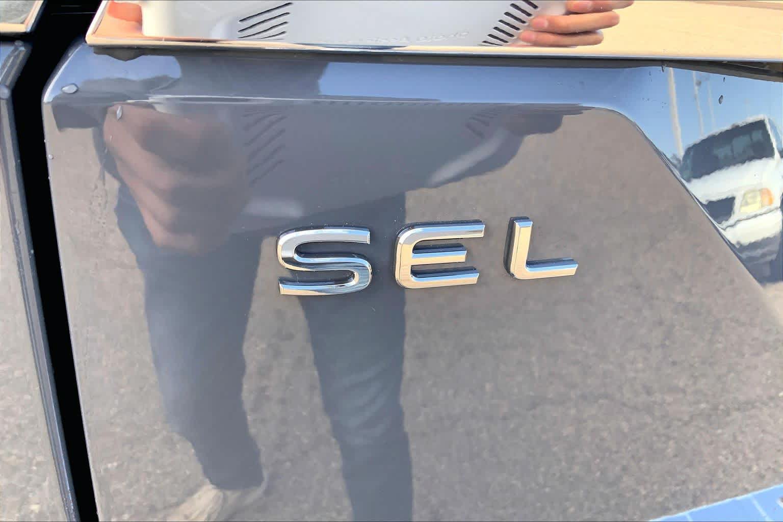 New 2026 Volkswagen Atlas SEL Premium R-Line AWD/4WD image 15