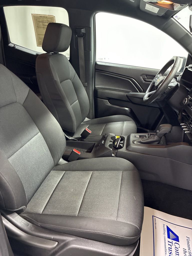 Used 2024 Chevrolet Colorado W/T image 26