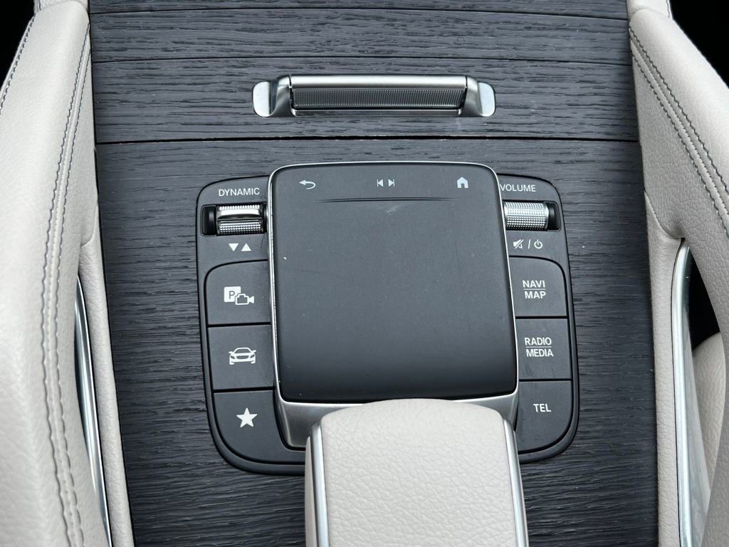 Used 2022 Mercedes-Benz GLE 350 4MATIC w/ Premium Package image 34