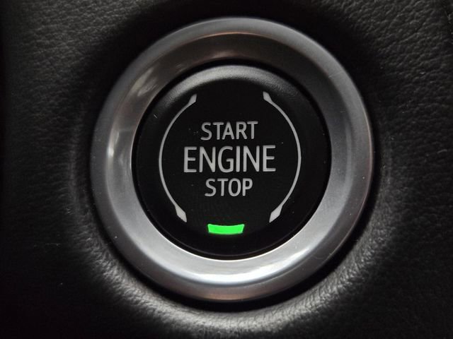 Used 2022 GMC Yukon SLT w/ SLT Premium Package image 33