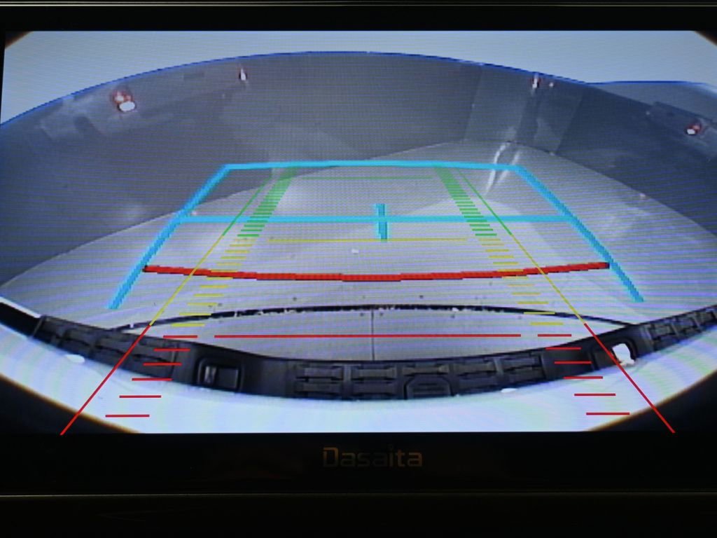 Used 2018 Toyota Tacoma TRD Sport image 18