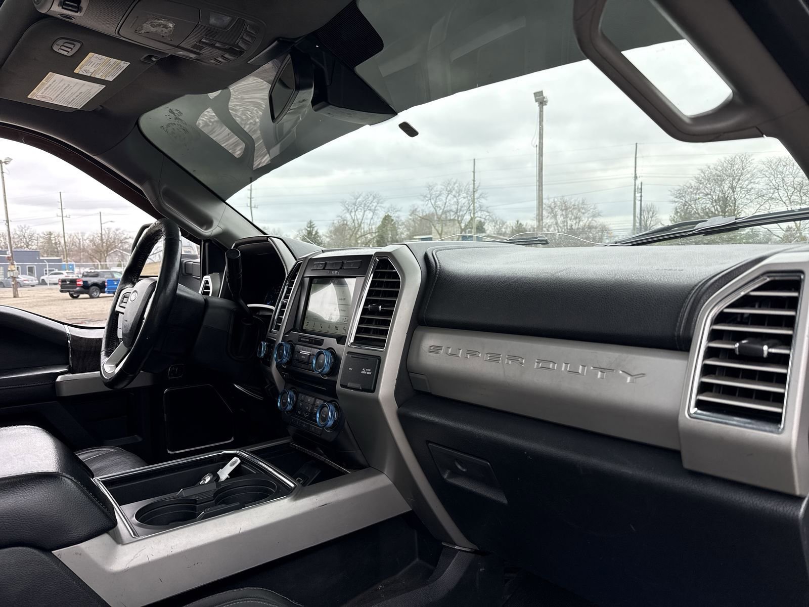 Used 2017 Ford F250 Lariat w/ Lariat Ultimate Package image 22