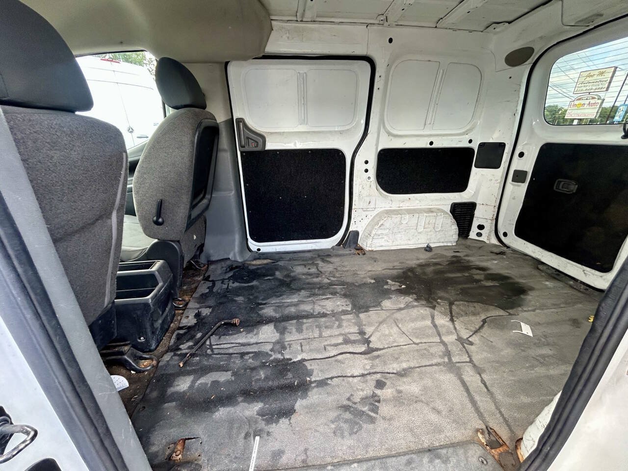 Used 2014 Nissan NV200 S w/ Back Door Glass Package FWD image 17