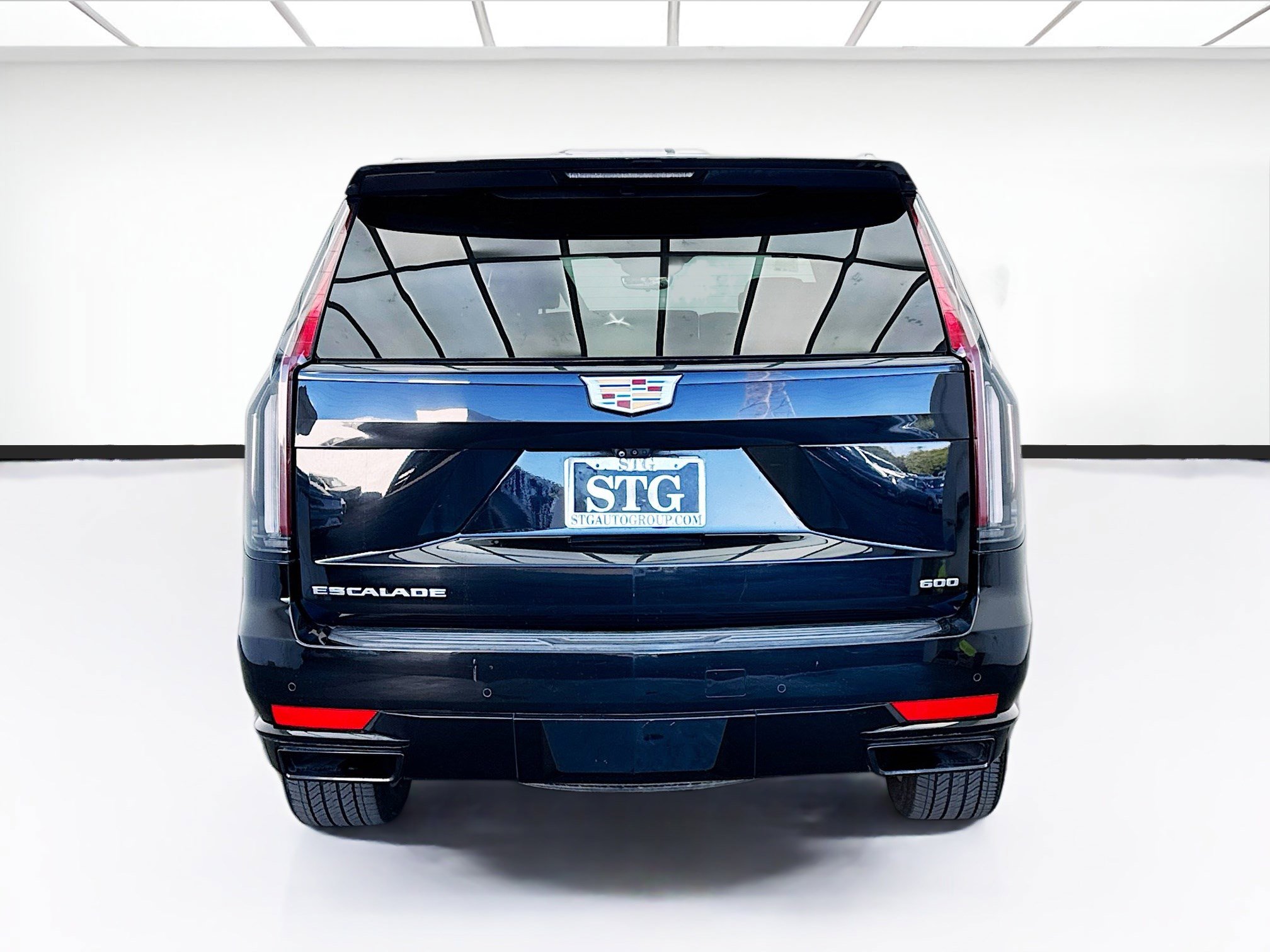 Used 2022 Cadillac Escalade Sport w/ Touring Package image 5