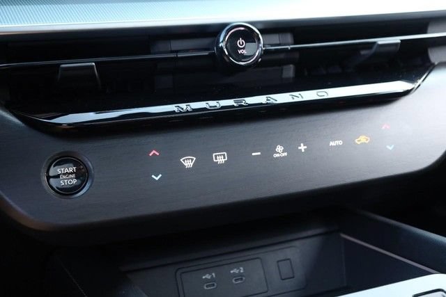 Certified 2025 Nissan Murano SL AWD/4WD image 17