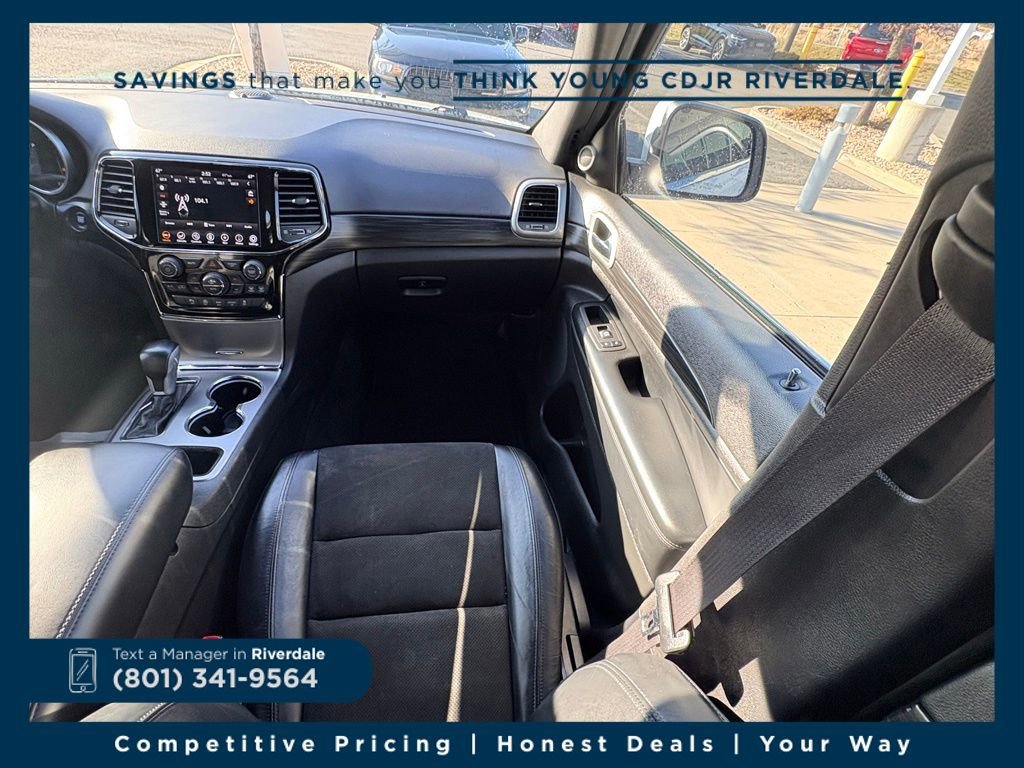 Used 2022 Jeep Grand Cherokee Laredo X image 13