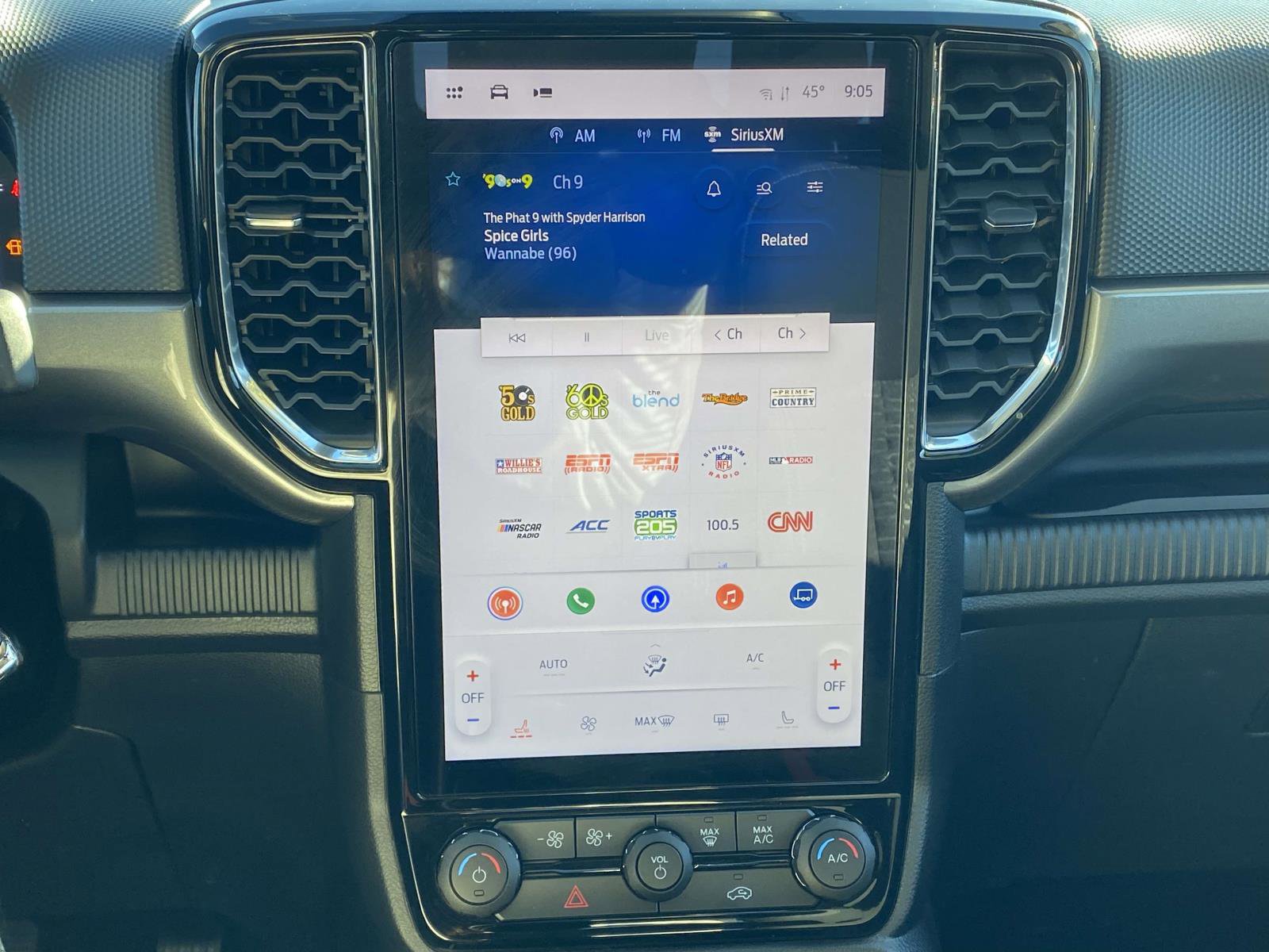 Used 2024 Ford Ranger XLT w/ Technology Package image 24