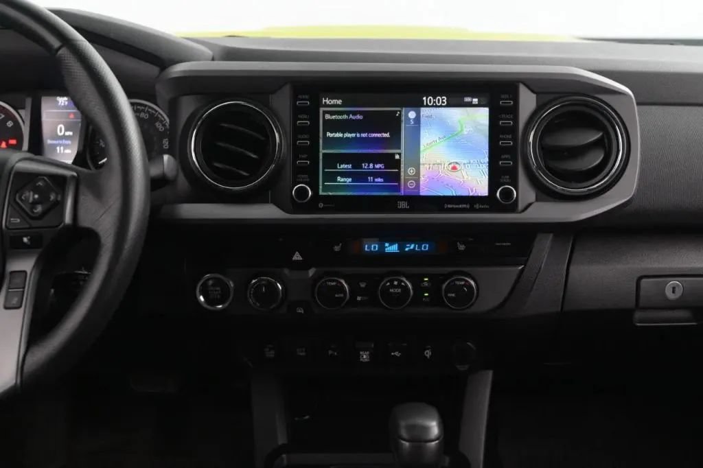 Used 2023 Toyota Tacoma TRD Sport w/ TRD Premium Sport Package AWD/4WD image 33