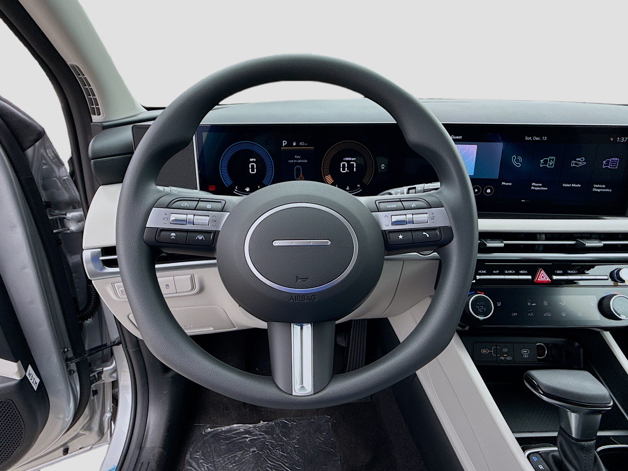 New 2026 Hyundai Tucson SEL FWD image 8