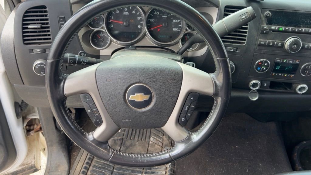 Used 2009 Chevrolet Silverado 1500 LT w/ Power Pack Plus image 19