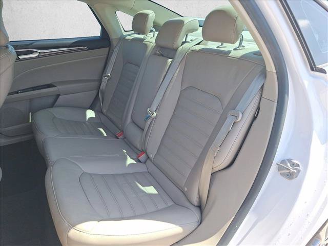 Used 2018 Ford Fusion Energi SE FWD image 17