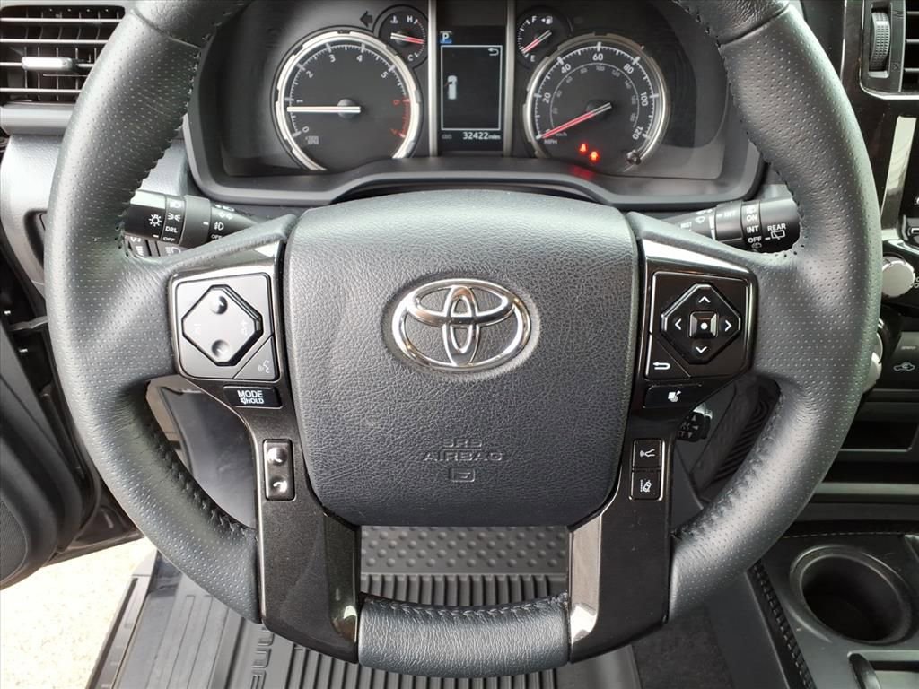 Used 2024 Toyota 4Runner TRD Off-Road image 19