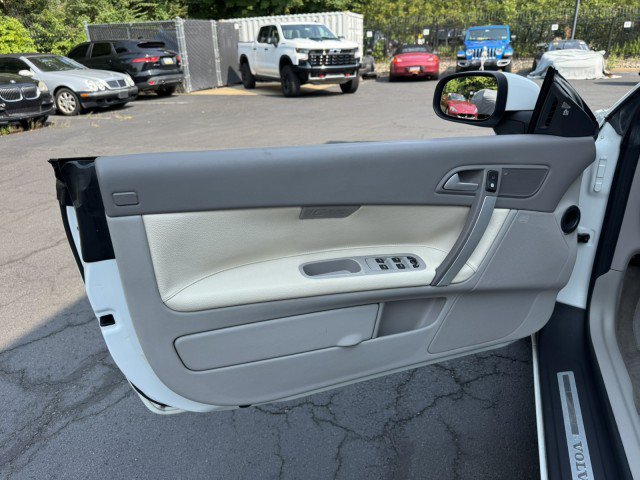 Used 2012 Volvo C70 T5 w/ Climate Pkg FWD image 19