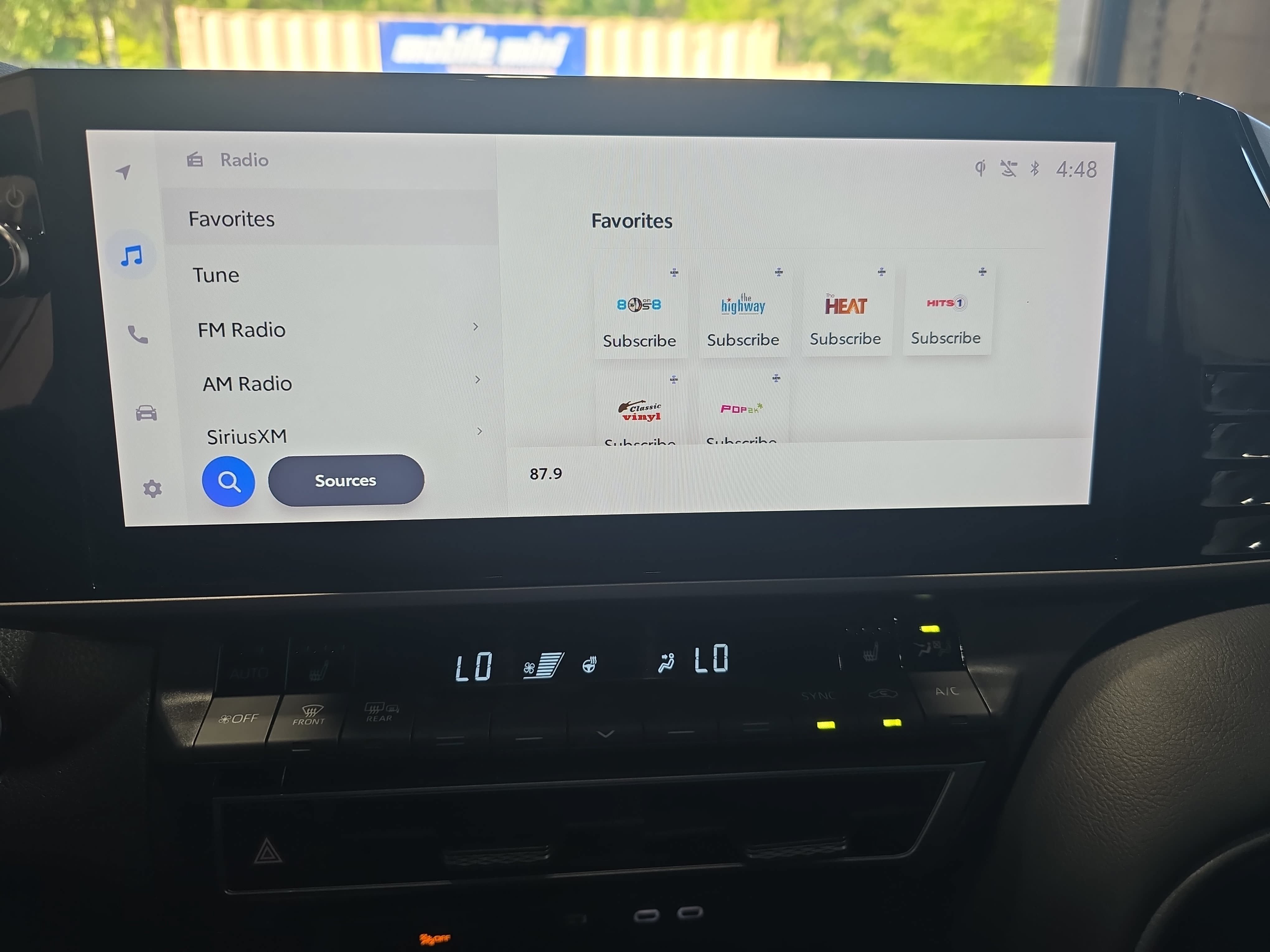 Used 2025 Toyota Camry XSE FWD image 19
