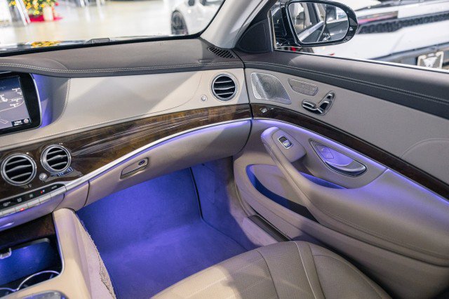 Used 2015 Mercedes-Benz S 550 Sedan image 39