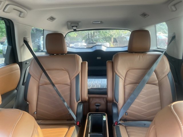 Used 2022 Nissan Pathfinder Platinum w/ Cargo Package image 34