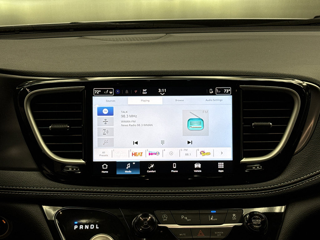 New 2026 Chrysler Pacifica Select image 10