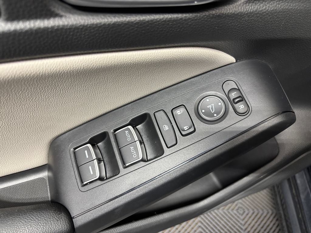 Certified 2024 Honda Civic EX-L image 25