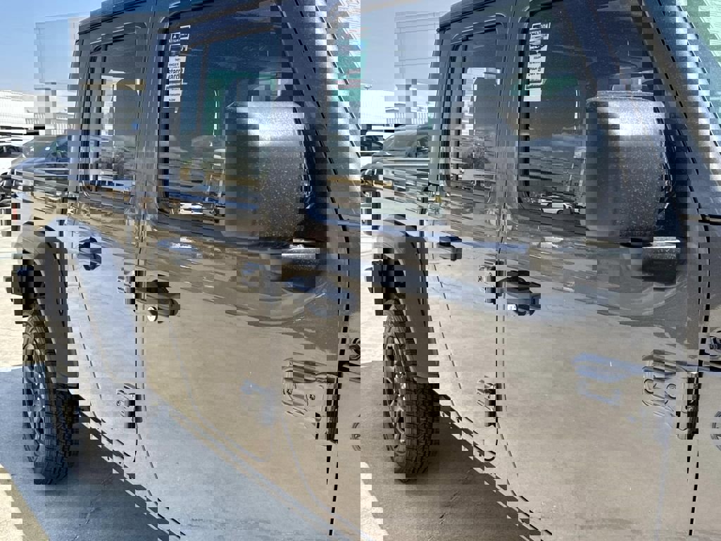 New 2026 Jeep Gladiator Sport image 16