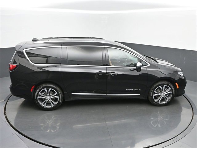New 2026 Chrysler Pacifica Pinnacle image 43