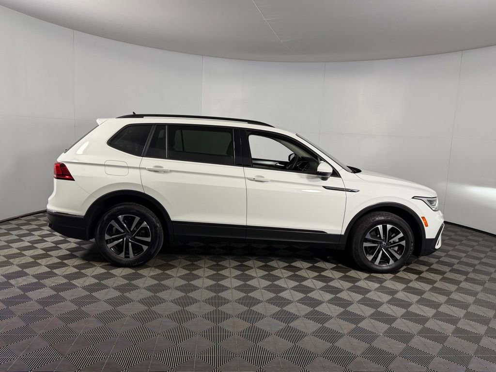 Used 2022 Volkswagen Tiguan S image 5