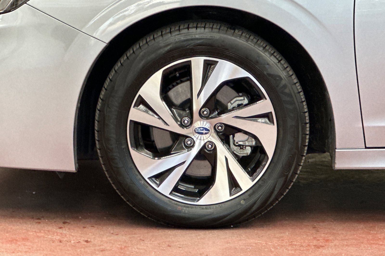 Used 2025 Subaru Legacy Premium AWD/4WD image 34