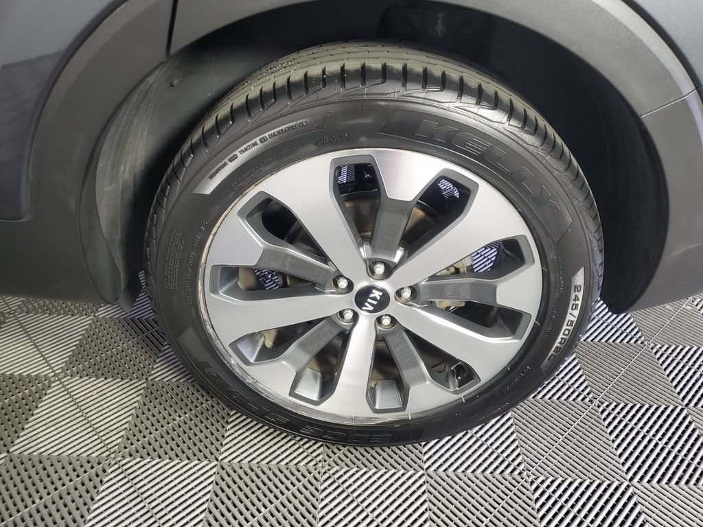 Used 2020 Kia Telluride S FWD image 34