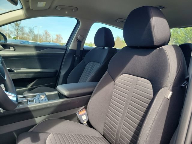 New 2026 Kia K5 LXS FWD image 12
