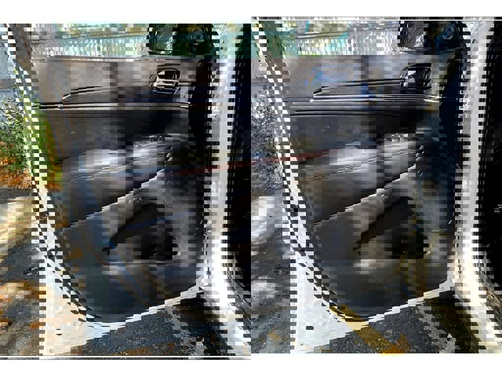 Used 2020 Jeep Grand Cherokee Trailhawk w/ Premium Lighting Group image 24