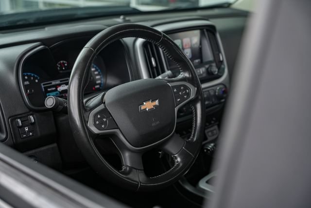 Used 2018 Chevrolet Colorado ZR2 w/ ZR2 Midnight Special Edition AWD/4WD image 31