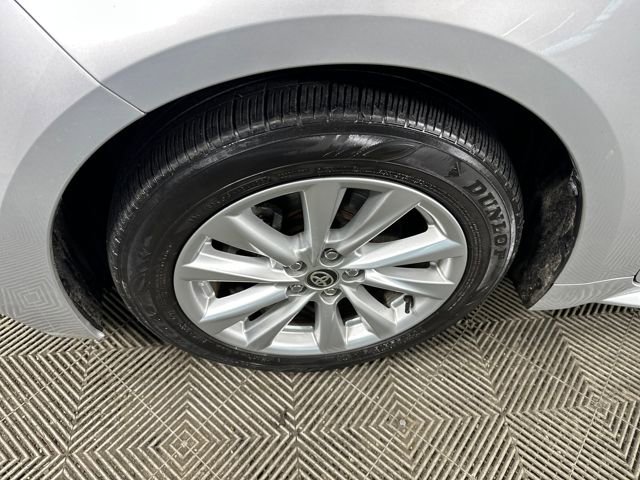 Used 2023 Toyota Corolla LE w/ LE Convenience Package image 10