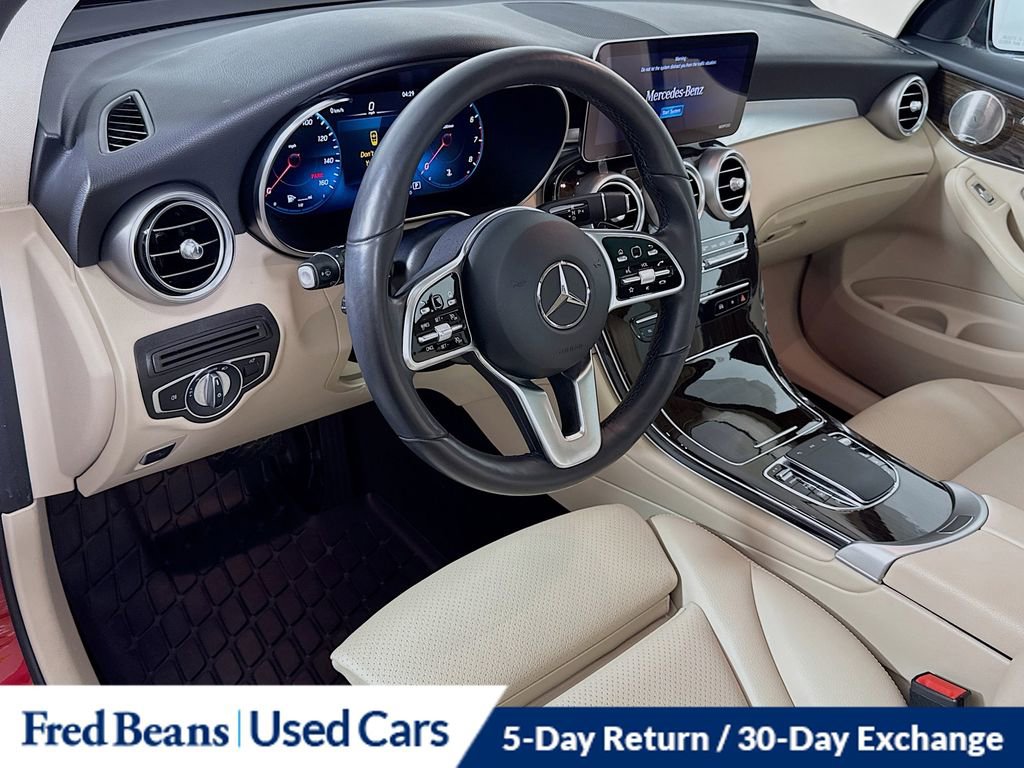 Used 2021 Mercedes-Benz GLC 300 4MATIC image 10