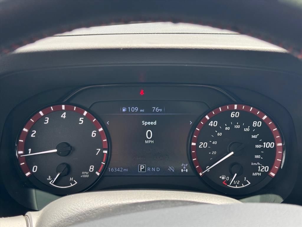 Certified 2025 Nissan Frontier PRO-4X AWD/4WD image 18
