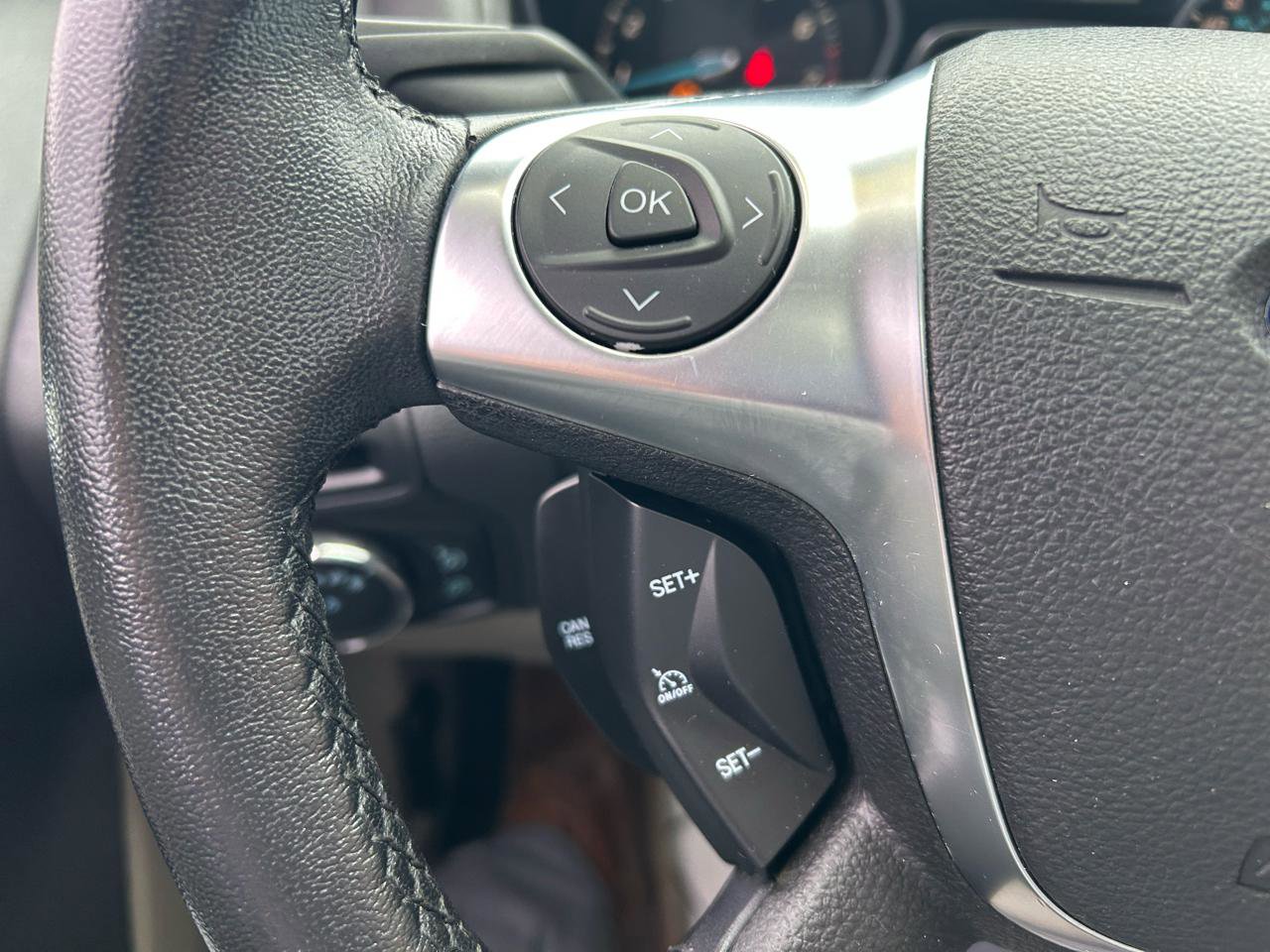 Used 2012 Ford Focus SEL image 19