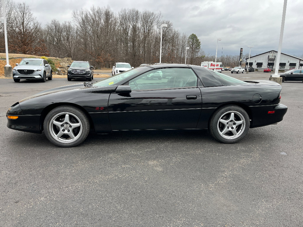 Used 1996 Chevrolet Camaro Z28 image 4