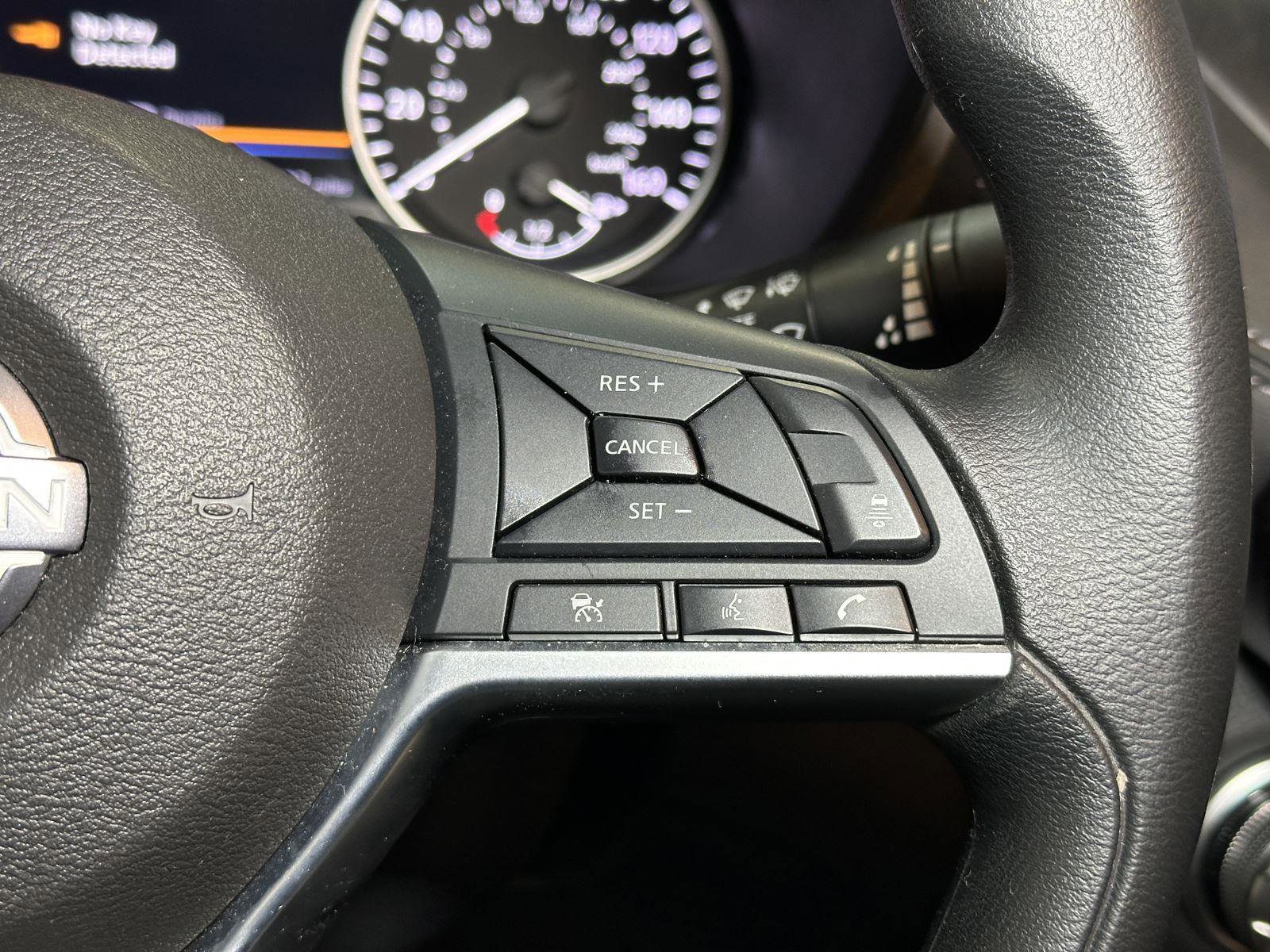 Used 2025 Nissan Sentra SV image 25