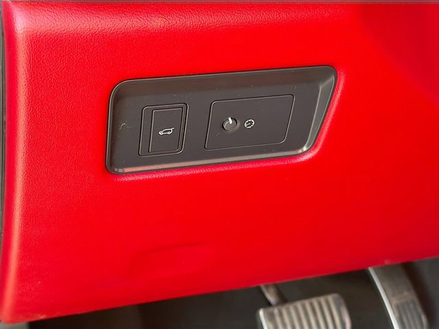 Used 2021 Jaguar F-PACE SVR AWD/4WD image 10