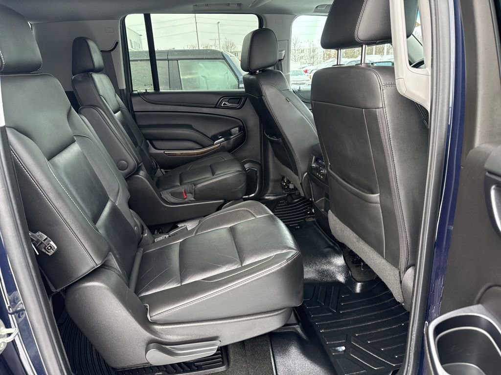 Used 2018 Chevrolet Suburban LT image 40