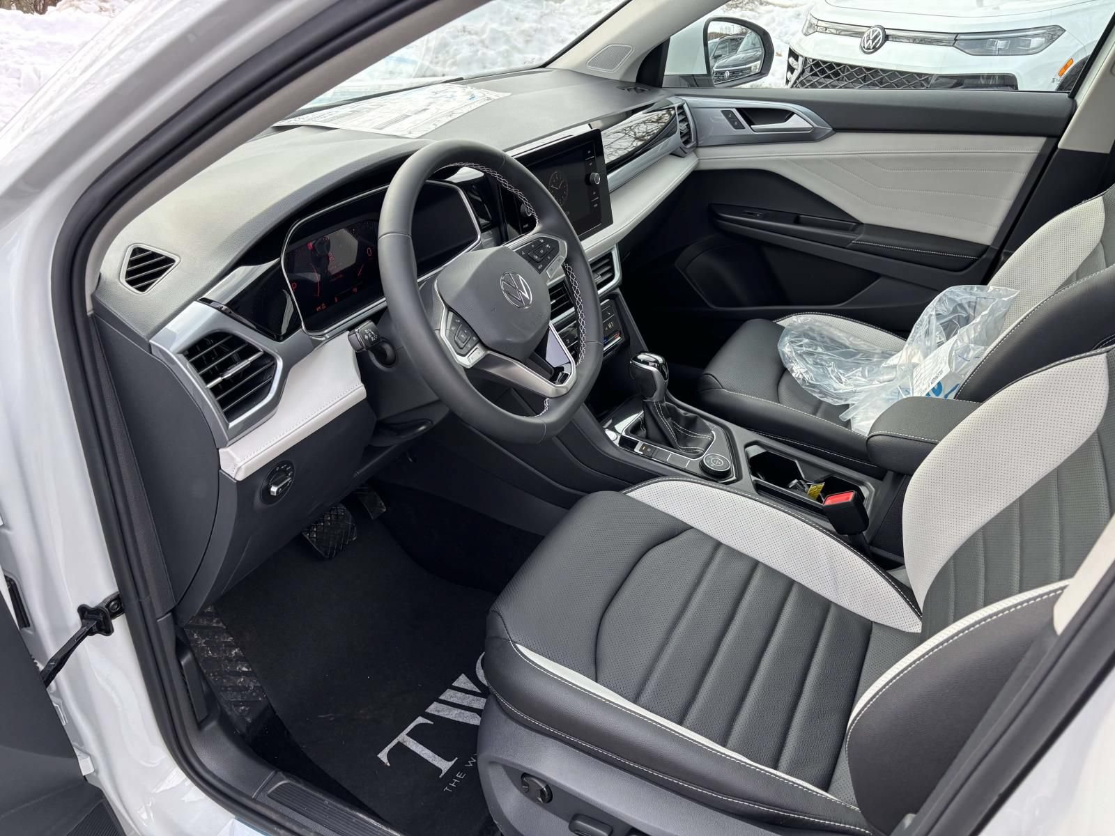 New 2026 Volkswagen Taos SEL AWD/4WD image 26