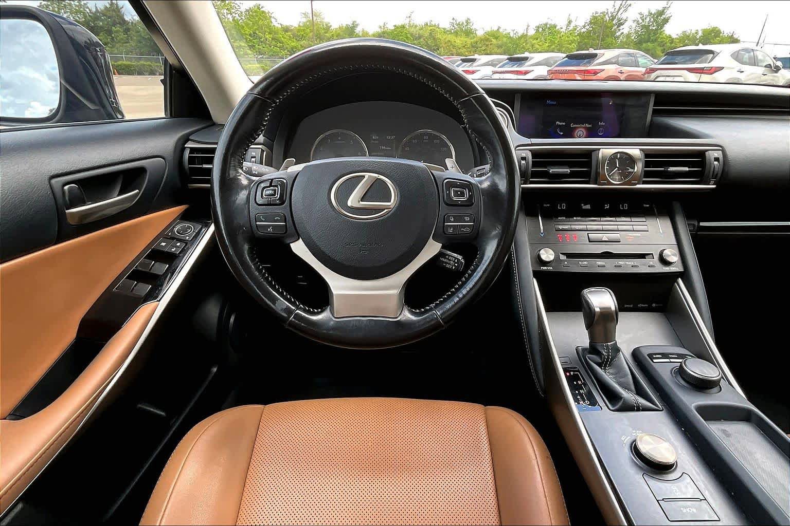 Used 2017 Lexus IS 200t RWD image 6